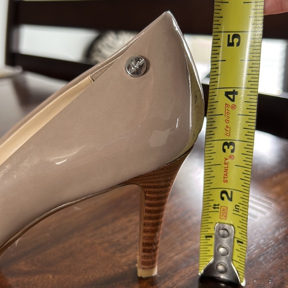 Calvin Klein Women’s Heels size 7 EXCELLENT - Picture 8 of 8